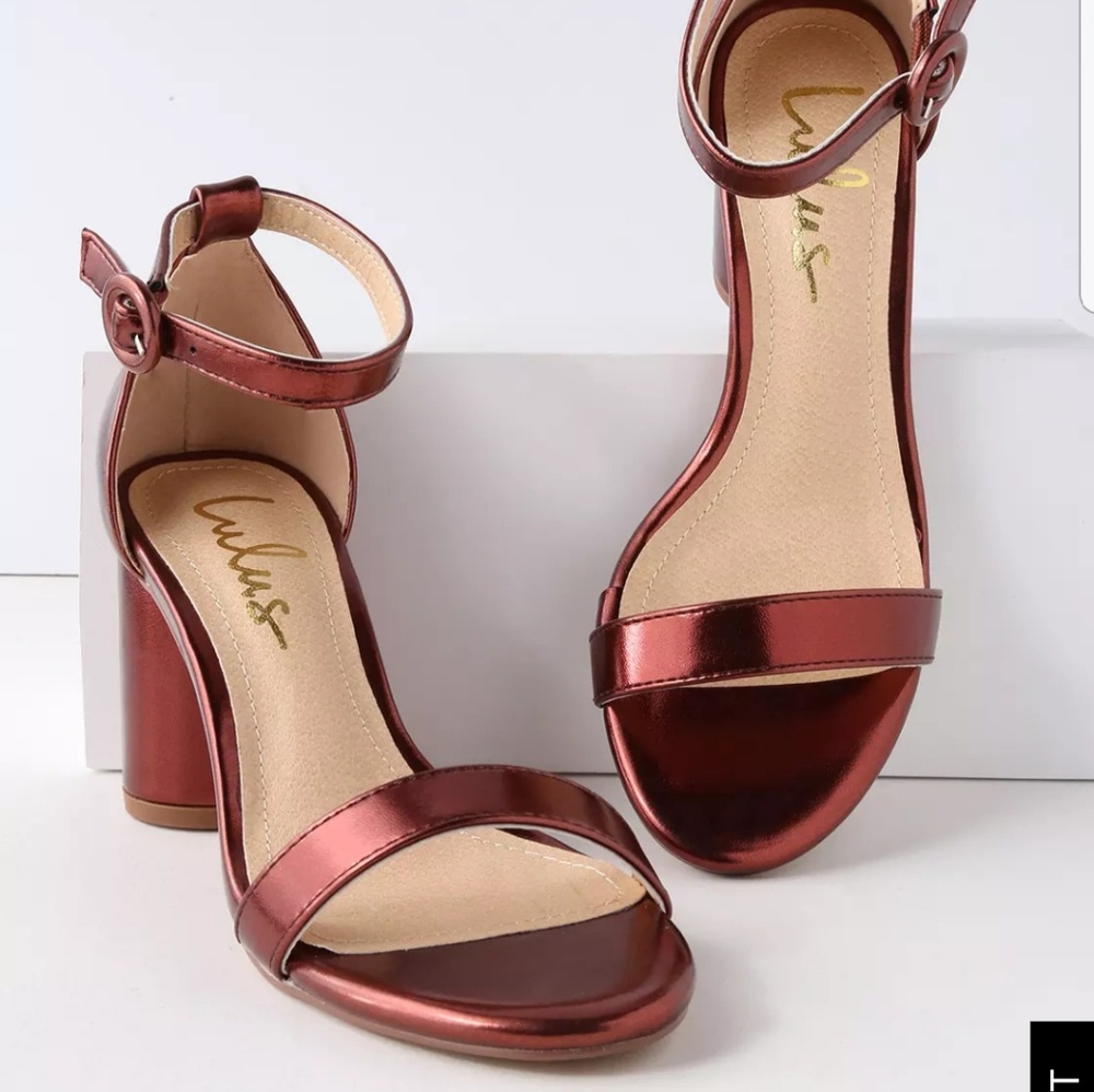 Lulu's copper block sandals